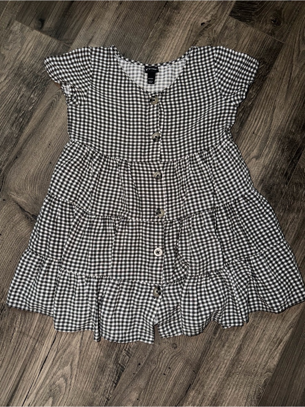 art class Black and White Gingham Tiered Button-Front Dress